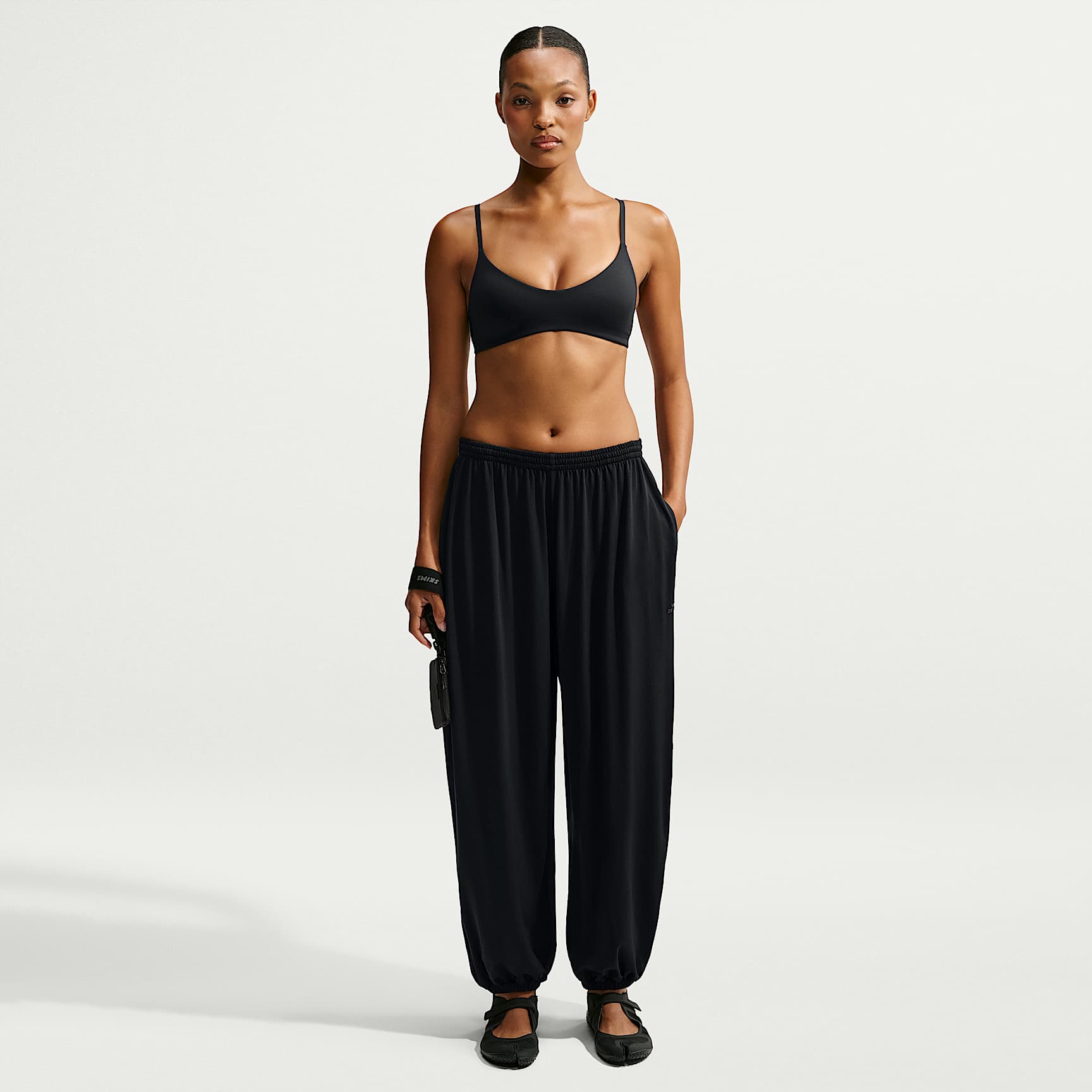 NikeSKIMS Stretch Knit Women's Trousers. Nike LU